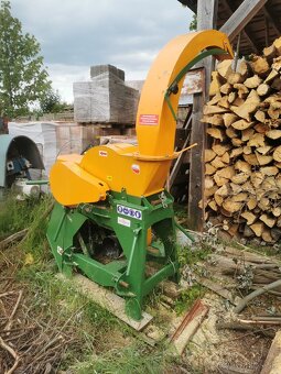 Štiepkovač za traktor - 3