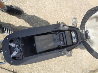 Racceway E-Babetta - 3