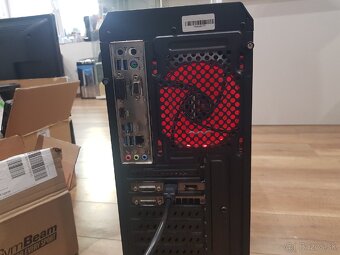 PC - i5-8400 / 16GB RAM / 3TB HDD / RX 570 4GB - 3