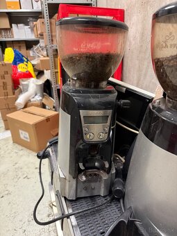 presostroj LaCimbali M21 junior - 3