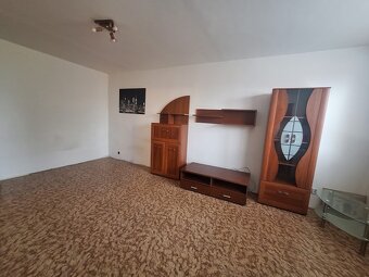 1 izbový byt, Nové Mesto nad Váhom - 3