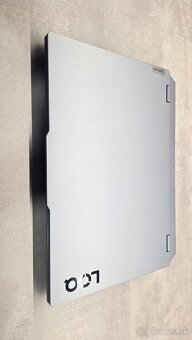 Herný notebook Lenovo LOQ 15IRX9 Luna Grey - 3