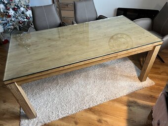 Krásny mohutný jedálenský stôl - 3