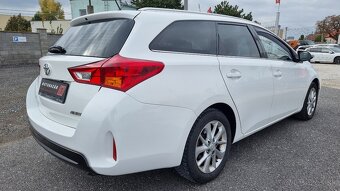 Toyota Auris Touring Sports 1.4 l D-4D DPF Style za 5.690 € - 3