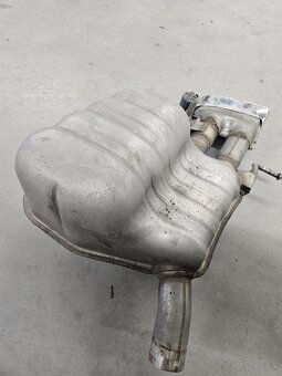 Výfuk Škoda Superb mk3 - 3