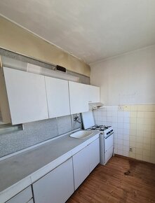 REZERVOVANÉ predaj 3 izbový byt na ulici Wuppertálska v pôvo - 3