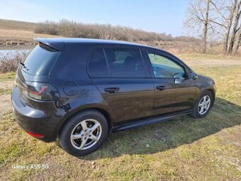 golf 6 - 3