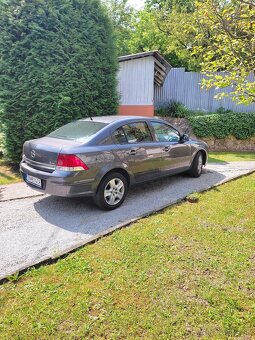 0pel Astra 1.6 85 KW, 74 700km, r.v. 2/2011 - 3
