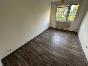 Za symbolickú cenu posuniem cca 60m2 plávajúcej podlahy - 3