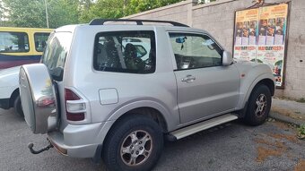 Mitsubishi Pajero 2.5tdi 4x4 - 3