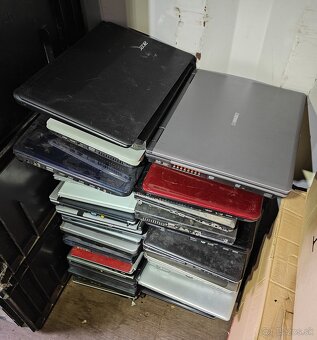 Hromada notebookov - 3