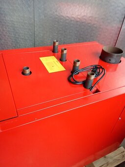 Kotel na olej - naftu  40 kw - 3