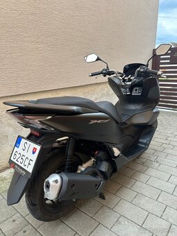 PREDÁM HONDA PCX 125 r.v.2023 iba 1 536 km - 3