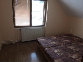 Prenájom krásneho veľkého 2,5 izbového bytu s veľkou terasou - 3