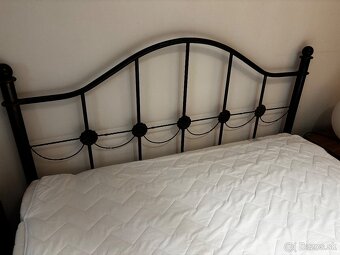 Manželská posteľ - 3