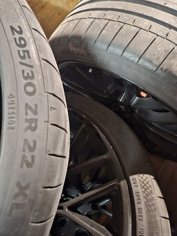 Predám disky 22 + pneu 295/30 Continental - 3