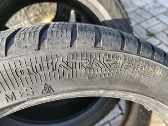 Vredestein Quatrac PRO 285/40 R21 - 3