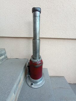 Zdviha 12T - hydraulicky zdvihak (Hever) - 3