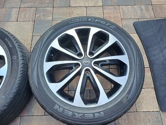 hlinikové disky-orig-Nissan Qashqai--61/2Jx18-ET-40--5x114,3 - 3