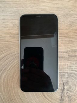 iPhone 11 64GB - 3
