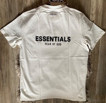 Tričko essentials XL - 3