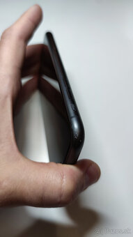 Apple iPhone 11 128GB - 100% zdravie - čierny - 3