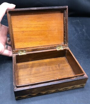 Brazília, dóza z dreva a perlete - 3