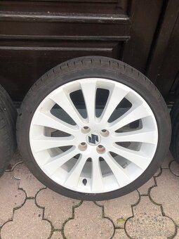 Predam letnú sadu Suzuki 205/40 R17 84Y - 3