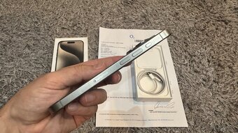 TOP iPhone 15 Pro - 3