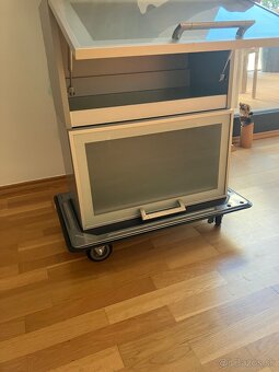 Dve kuchynske vyklopne skrinky Hanak - 3