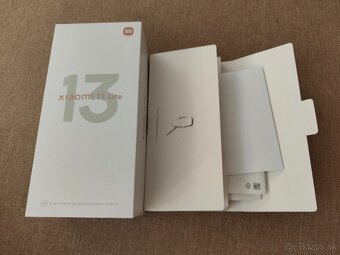 Predám Xiaomi 13 Lite - 3