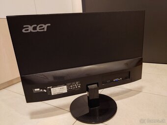 Acer SA 240Y - 3