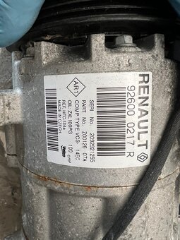 renault captur,dacia,nissan  renault, mercedes 0,9 tce H4B - 3