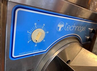 Výrobnik zmrzliny - 3