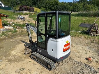 Minibager bobcat e17 - 3
