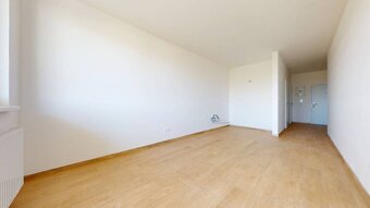 Štýlový 2-izbový byt 54,4 m2 + 4,58 m2 balkón - Nová Dukelsk - 3