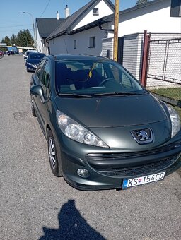 Peugeot 207 1,4i - 3
