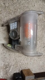 Cyklónová nádoba na prach ELECTROLUX ZSC 6920 - 3