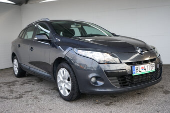 13- RENAULT Mégane Grandtour, 2011,benzín,1.6i, 74 kW - 3