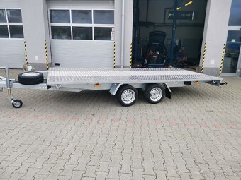 Predám príves autoprepravnik za OA - 3