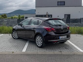 Opel Astra J , 1,4i, 103kW 2014 - 3