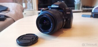 Nikon D3000 + Nikkor AF-S 18-55 VR - 3