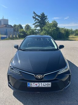 Toyota Corolla 1.5 benzin 92 kW - 3