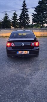 PASSAT B6 - 3