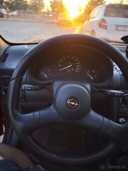 Corsa 1.2 - 3