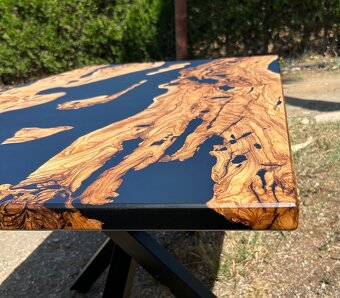 Jedalensky stôl, epoxid, oliva. - 3