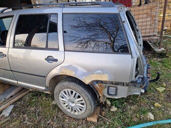 Golf 4 komplet 4ks dvere s elek.oknami cena za 4ks 60e - 3