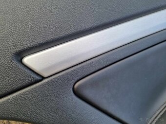 PREDAM ZADNE TAPACIRE SKODA OCTAVIA II kožené - 3