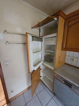 Masívna kuchynská linka z Nemecka so spotrebičmi - 3