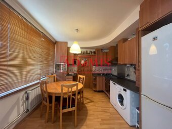 ADOMIS - predám 3 - izbový byt, ulica L. Novomeského, Košice - 3